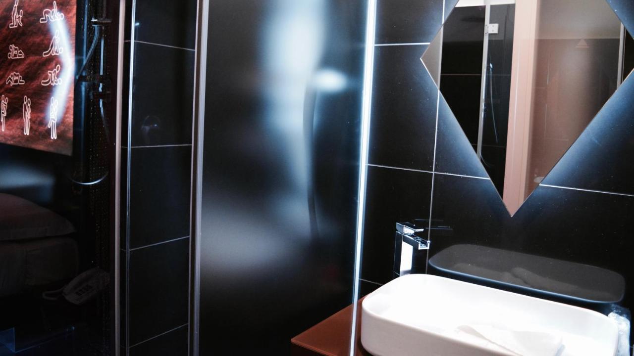C Rooms - Love Motel Monza Cinisello Balsamo Exterior photo